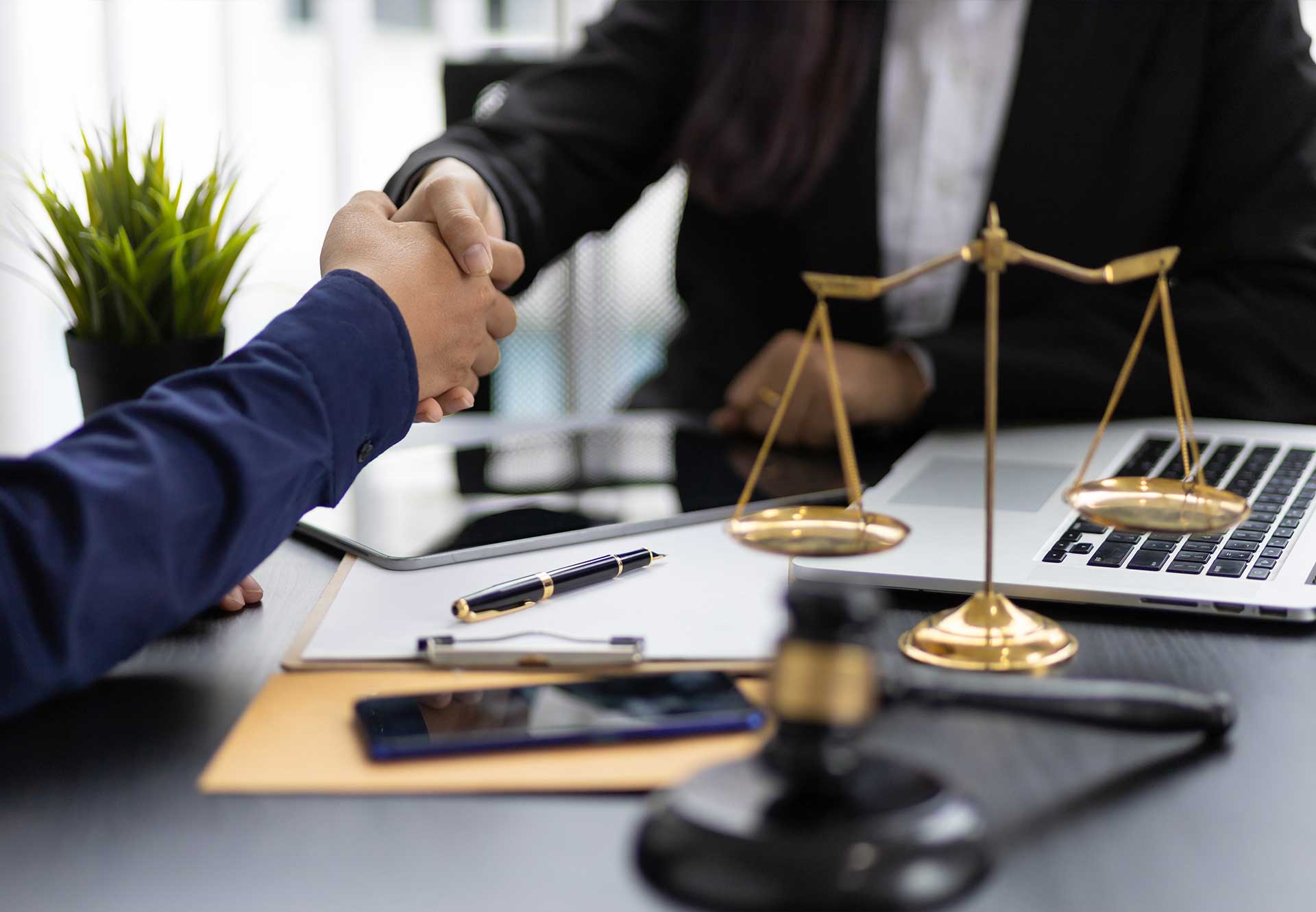 bayindir-legal-hukuk-danismanlik-sirketler-hukuku-gorsel-2- bayindir-legal-hukuk-danismanlik-sirketler-hukuku-gorsel-2-